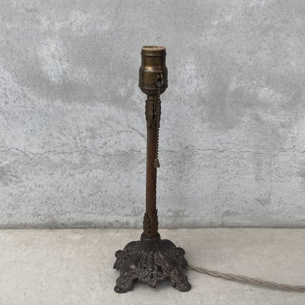 画像2: VINTAGE ANTIQUE DESKLAMP ヴィンテージ アンティーク デスクランプ スタンドライト 卓上ライト 照明 / テーブルランプ ろうそく型 キャンドル 店舗什器 アメリカ (2)