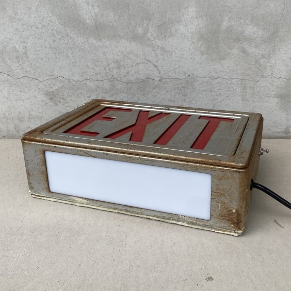 画像6: VINTAGE ANIQUE EXIT SIGN ヴィンテージ アンティーク 看板 電光看板 出口 / ライトサイン サインランプ 電飾看板 非常口 ガレージ 店舗什器 アメリカ (6)