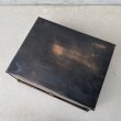 画像7: VINTAGE ANTIQUE JAPANNED BOX ヴィンテージ アンティーク ジャパンド ジャパンカラー ボックス / コレクタブル キャッシュボックス 金庫 ケース 箱 アメリカ (7)