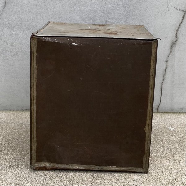 画像5: VINTAGE ANTIQUE MCCORMICK'S BISCUITTIN CAN ヴィンテージ アンティーク マコーミック ティン 缶 / ボックス アドバタイジング ディスプレイ ブリキ 小物入れ 収納 箱 企業物 店舗什器 アメリカ (5)