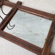 画像3: VINTAGE ANTIQUE WALL MIRROR ヴィンテージ アンティーク 鏡 ミラー 壁掛けミラー ウォールミラー / フック付き ウォールラック インテリア ウッド 木製 店舗什器 アメリカ  (3)