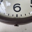 画像8: VINTAGE ANTIQUE GENERAL ELECTRIC WALL CLOCK GE ヴィンテージ アンティーク ウォールクロック ゼネラルエレクトリック 壁掛け時計 / スクールクロック ベークライト ブラウン 茶色 店舗什器 アメリカ (1) (8)