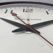 画像7: VINTAGE ANTIQUE GENERAL ELECTRIC WALL CLOCK GE ヴィンテージ アンティーク ウォールクロック ゼネラルエレクトリック 壁掛け時計 / スクールクロック ベークライト ブラウン 茶色 店舗什器 アメリカ (1) (7)