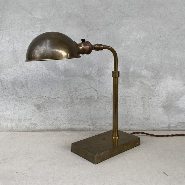 画像1: VINTAGE ANTIQUE DESKLAMP ヴィンテージ アンティーク デスクランプ スタンドライト 照明 / 卓上照明 テーブルランプ コレクタブル 店舗什器 アメリカ (1)