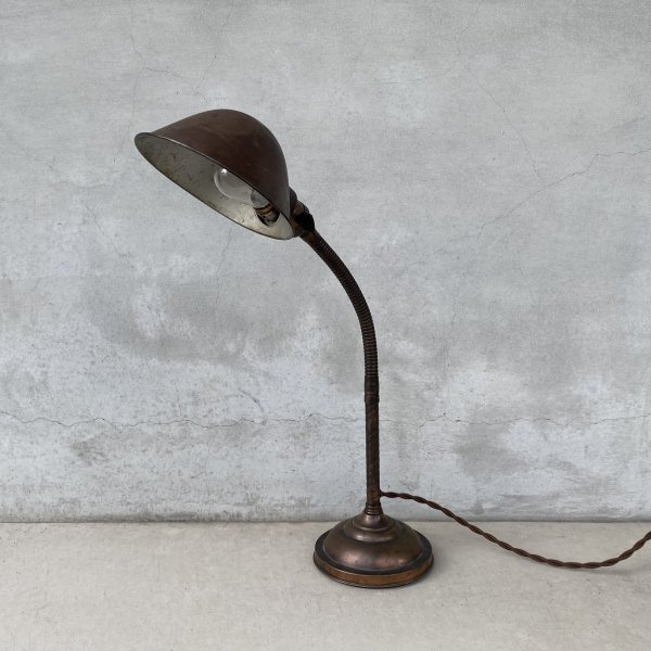 画像1: VINTAGE ANTIQUE FARIES DESK LAMP  STAND LIGHT ヴィンテージ アンティーク フェアリーズ デスクランプ デスクライト スタンドライト 卓上ライト 照明 / コレクタブル グースネック テーブルランプ 店舗什器 アメリカ (1)