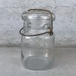 画像2: VINTAGE ANTIQUE BALL IDEAL JAR ヴィンテージ アンティーク ボール ジャー ガラス瓶 アメリカ / ワイヤー付き クリアー ディスプレイ ボトル 小物入れ 収納 店舗什器 B (2)