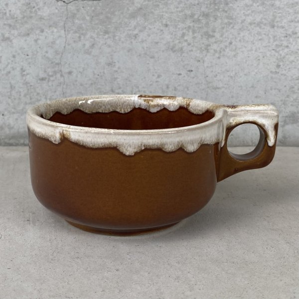 画像2: VINTAGE ANTIQUE SOUP MUG ヴィンテージ アンティーク スープマグ スープカップ 食器 陶器 /  ブラウン 茶色 カフェ 喫茶店 店舗什器 アメリカ (6) (2)