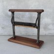 画像1: VINTAGE ANTIQUE PAPER CUTTER PAPER HOLDER ヴィンテージ アンティーク ペーパーカッター ペーパーホルダー ラッピングペーパーホルダー / ロールペーパー 店舗什器 アメリカ (1)