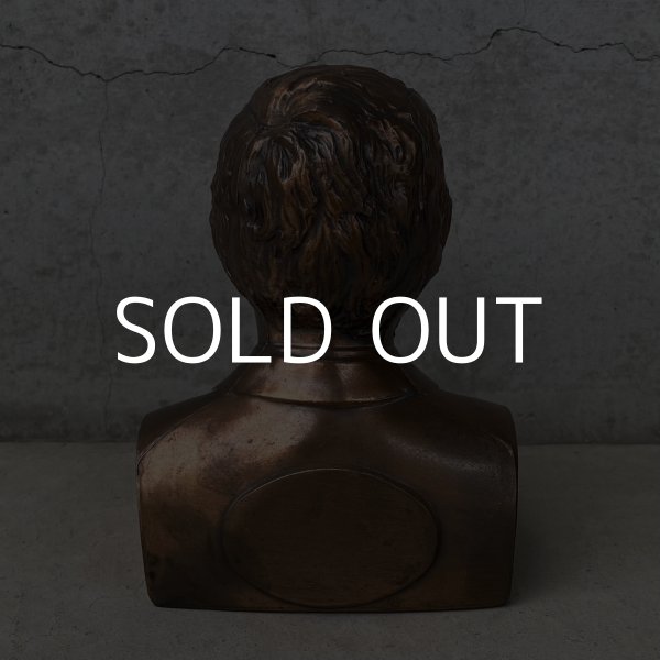 画像2: VINTAGE ANTIQUE ABRAHAM LINCOLN COIN BANK BANTHRICO ヴィンテージ アンティーク  エイブラハム リンカーン コインバンク 貯金箱  オブジェ / コレクタブル  ディスプレイ 大統領 胸像 置物 アメリカ (2)