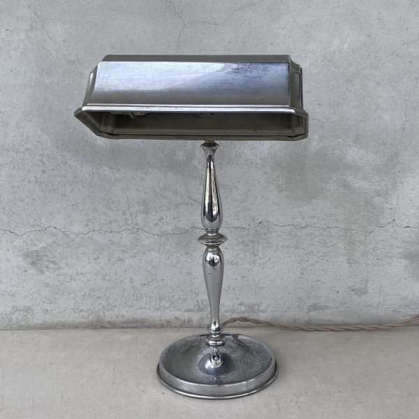 画像2: VINTAGE ANTIQUE DESKLAMP ヴィンテージ アンティーク デスクランプ スタンドライト 卓上ライト 照明 / テーブルランプ 店舗什器 アメリカ (2)