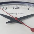 画像7: VINTAGE ANTIQUE GENERAL ELECTRIC WALL CLOCK GE ヴィンテージ アンティーク ウォールクロック ゼネラルエレクトリック 壁掛け時計 / スクールクロック ベークライト 焦げ茶 丸型 店舗什器 アメリカ (2) (7)
