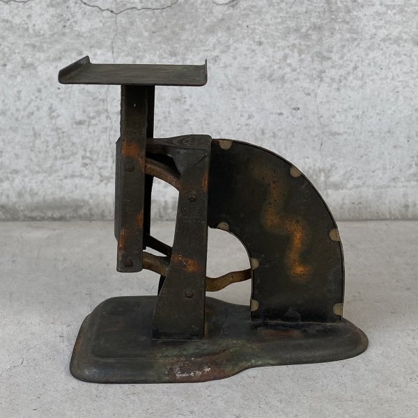 画像4: VINTAGE ANTIQUE JAPANNED THE GEM POSTAL SCALE ヴィンテージ アンティーク ジャパンド ジャパンカラー ポスタルスケール 量り オブジェ / コレクタブル ディスプレイ 秤 置物 アメリカ (4)