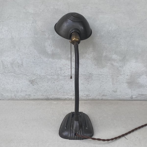 画像3: VINTAGE ANTIQUE DESKLAMP LEVITON ヴィンテージ アンティーク デスクランプ スタンドライト 卓上ライト 照明 / グースネック インダストリアル アイアン 鉄 店舗什器 アメリカ (3)