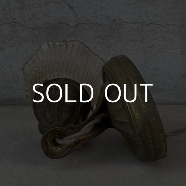 画像4: VINTAGE ANTIQUE LAMP LIGHT WALL LAMP GE ヴィンテージ アンティーク ライト ウォールランプ 壁付け照明 ブラケットランプ / ランプ ガラスシェード 真鍮 店舗什器 アメリカ USA (1) (4)