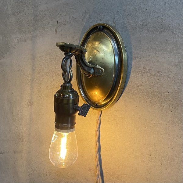 画像12: VINTAGE ANTIQUE LAMP LIGHT WALL LAMP ヴィンテージ アンティーク ライト ウォールランプ 壁付け照明 ブラケットランプ / ランプ 真鍮 店舗什器 アメリカ USA 10 (12)