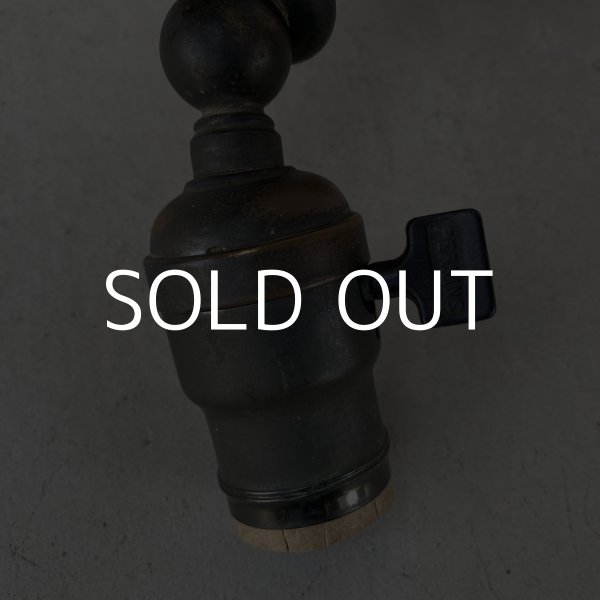 画像8: VINTAGE ANTIQUE LAMP LIGHT WALL LAMP JAPANNED ヴィンテージ アンティーク ジャパンド ライト ウォールランプ 壁付け照明 ブラケットランプ / ジャパンカラー コレクタブル 店舗什器 アメリカ 11 (8)