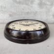 画像3: VINTAGE ANTIQUE GENERAL ELECTRIC WALL CLOCK GE ヴィンテージ アンティーク ウォールクロック ゼネラルエレクトリック 壁掛け時計 / スクールクロック ベークライト 焦げ茶 丸型 店舗什器 アメリカ (3) (3)