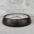 画像4: VINTAGE ANTIQUE GENERAL ELECTRIC WALL CLOCK GE ヴィンテージ アンティーク ウォールクロック ゼネラルエレクトリック 壁掛け時計 / スクールクロック ベークライト 焦げ茶 丸型 店舗什器 アメリカ (3) (4)