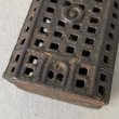画像7: VINTAGE ANTIQUE BANK BUILDING CAST IRON ヴィンテージ アンティーク コインバンク 貯金箱 オブジェ 置物 / コレクタブル ディスプレイ キャストアイアン 鋳物 アメリカ (2) (7)