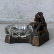 画像4: VINTAGE ANTIQUE ASHTRAY GREYHOUND DOG FIGURE ヴィンテージ アンティーク 灰皿 アッシュトレイ グレイハウンド オブジェ 置物 / コレクタブル ディスプレイ インテリア 犬 動物 鋳物 ガラス アメリカ  (4)