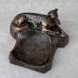 画像6: VINTAGE ANTIQUE ASHTRAY GREYHOUND DOG FIGURE ヴィンテージ アンティーク 灰皿 アッシュトレイ グレイハウンド オブジェ 置物 / コレクタブル ディスプレイ インテリア 犬 動物 鋳物 ガラス アメリカ  (6)