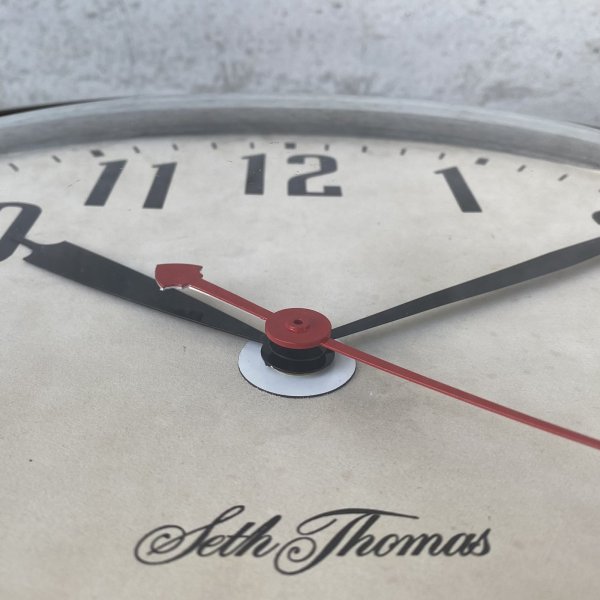 画像7: VINTAGE ANTIQUE WALL CLOCK SETH THOMAS ヴィンテージ アンティーク ウォールクロック セストーマス 壁掛け時計 / スクールクロック アイアン 鉄 丸型 店舗什器 アメリカ (2) (7)