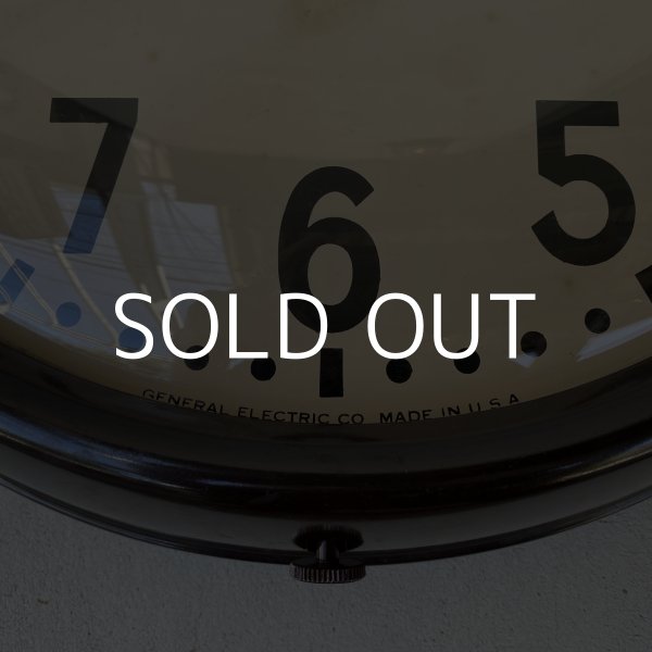 画像8: VINTAGE ANTIQUE GENERAL ELECTRIC WALL CLOCK GE ヴィンテージ アンティーク ウォールクロック ゼネラルエレクトリック 壁掛け時計 / スクールクロック ベークライト 焦げ茶 丸型 店舗什器 アメリカ (4) (8)