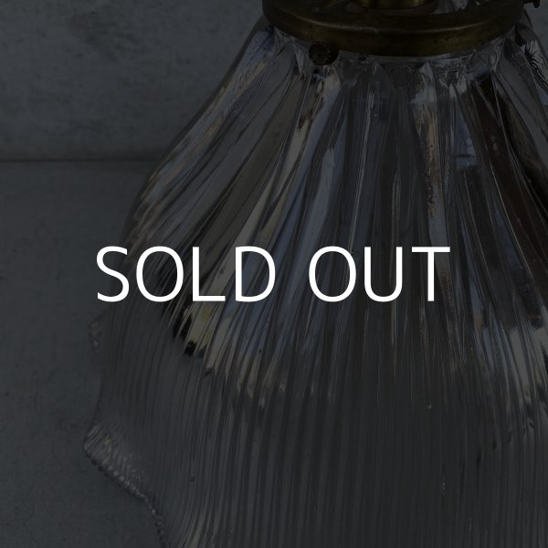 画像7: VINTAGE ANTIQUE HOLOPHANE LAMP ヴィンテージ アンティーク ホロフェーンランプ 天井照明 シーリングランプ / ライト ガラスシェード 店舗什器 アメリカ (2) (7)