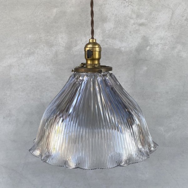 画像2: VINTAGE ANTIQUE HOLOPHANE LAMP ヴィンテージ アンティーク ホロフェーンランプ 天井照明 シーリングランプ / ライト ガラスシェード 店舗什器 アメリカ (2) (2)