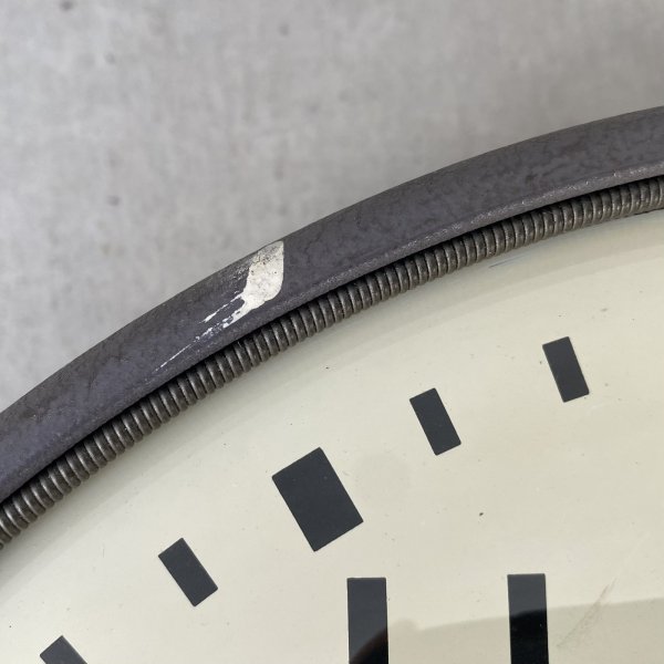 画像10: VINTAGE ANTIQUE WALL CLOCK SIMPLEX ヴィンテージ アンティーク ウォールクロック 壁掛け時計 シンプレックス / スクールクロック アイアン 鉄 丸型 店舗什器 アメリカ (10)