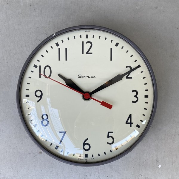 画像1: VINTAGE ANTIQUE WALL CLOCK SIMPLEX ヴィンテージ アンティーク ウォールクロック 壁掛け時計 シンプレックス / スクールクロック アイアン 鉄 丸型 店舗什器 アメリカ (1)