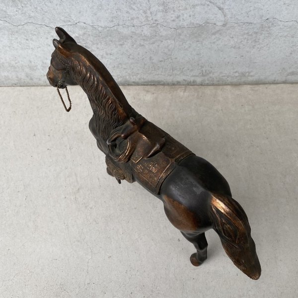 画像6: VINTAGE ANTIQUE JAPANNED HORSE FIGURE ヴィンテージ アンティーク ジャパンド ジャパンドフィニッシュ 馬 オブジェ / コレクタブル ジャパンカラー ディスプレイ 動物 アメリカ  (6)