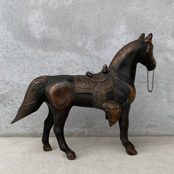 画像4: VINTAGE ANTIQUE JAPANNED HORSE FIGURE ヴィンテージ アンティーク ジャパンド ジャパンドフィニッシュ 馬 オブジェ / コレクタブル ジャパンカラー ディスプレイ 動物 アメリカ  (4)