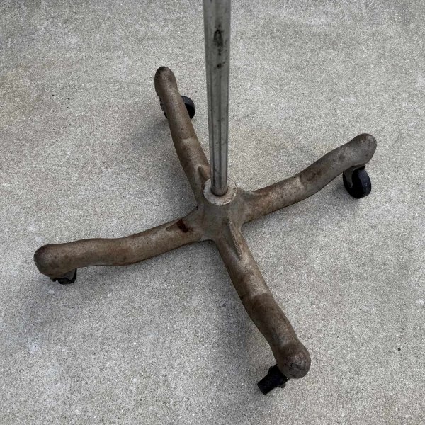 画像10: VINTAGE ANTIQUE CLOTHING RACK ヴィンテージ アンティーク クロージングラック Tハンガーラック / T型 T字 Tバー コレクタブル ディスプレイ 家具 服屋 店舗 什器 アメリカ (10)