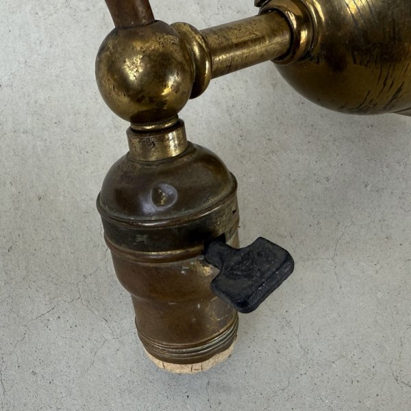 画像7: VINTAGE ANTIQUE LAMP LIGHT WALL LAMP ヴィンテージ アンティーク ライト ウォールランプ 壁付け照明 ブラケットランプ 2灯 / ランプ ブラス 真鍮 E26 店舗什器 アメリカ USA (2) (7)