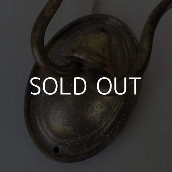 画像2: VINTAGE ANTIQUE LAMP LIGHT WALL LAMP ヴィンテージ アンティーク ライト ウォールランプ 壁付け照明 ブラケットランプ 2灯 / ランプ ブラス 真鍮 E26 店舗什器 アメリカ USA (3) (2)