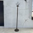 画像1: VINTAGE ANTIQUE COAT RACK ヴィンテージ アンティーク コートラック コートハンガー ポールハンガー ハンガーラック / ディスプレイ アイアン 家具 店舗 什器 アメリカ (1)