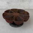 画像1: VINTAGE ANTIQUE STAR NAIL CUP ヴィンテージ アンティーク ネイルカップ 釘入れ / ディスプレイ インダストリアル 小物入れ パーツ入れ キャストアイアン 鋳物 店舗什器 アメリカ (1)
