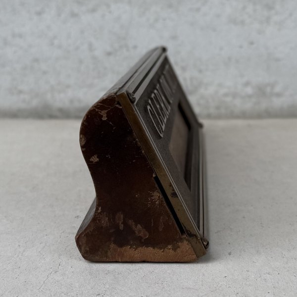 画像4: VINTAGE ANTIQUE CLERK ON DUTY SIGN PLATE ヴィンテージ アンティーク サインプレート サインボード 看板 / インテリア ネームプレート 木製 真鍮 デスク オフィス 店舗什器 アメリカ (4)