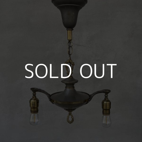 画像1: VINTAGE ANTIQUE LIGHT HUBBELL ヴィンテージ アンティーク シャンデリア 吊り下げライト  シーリングランプ 天井照明 / 2灯 ライト ペンダントライト E26 店舗什器 アメリカ USA (1) (1)