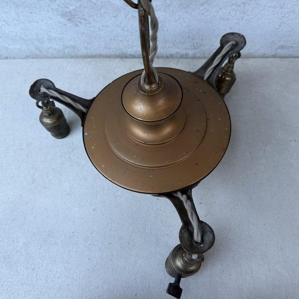 画像3: VINTAGE ANTIQUE LIGHT ヴィンテージ アンティーク シャンデリア 吊り下げライト  シーリングランプ 天井照明 / 3灯 ライト ペンダントライト E26 店舗什器 アメリカ USA (4) (3)