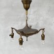 画像1: VINTAGE ANTIQUE LIGHT  ヴィンテージ アンティーク シャンデリア 吊り下げライト シーリングランプ 天井照明 / 4灯 GE ライト ペンダントライト 真鍮 E26 店舗什器 アメリカ USA (1) (1)
