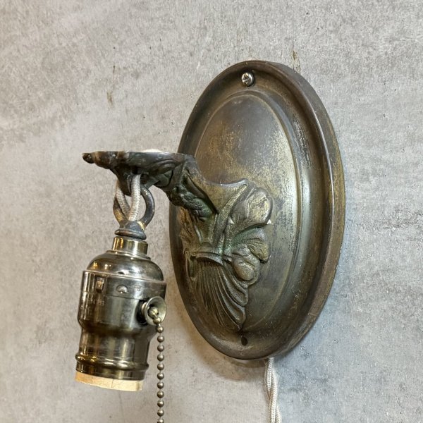画像2: VINTAGE ANTIQUE LAMP LIGHT WALL LAMP ヴィンテージ アンティーク ライト ウォールランプ 壁付け照明 ブラケットランプ / ランプ 真鍮 E26 店舗什器 アメリカ USA (4) (2)