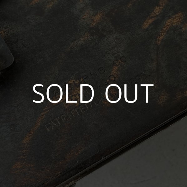 画像8: VINTAGE ANTIQUE COIN BANK W.F.BURNS CO. JAPANNED ヴィンテージ アンティーク コインバンク マネーバンク 貯金箱 ジャパンド ジャパンフィニッシュ / コレクタブル オブジェ インテリア ノベルティー 銀行 アメリカ USA (3) (8)