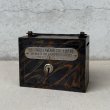 画像1: VINTAGE ANTIQUE COIN BANK JAPANNED W.F.BURNS CO. ヴィンテージ アンティーク コインバンク マネーバンク 貯金箱 ジャパンド ジャパンフィニッシュ / コレクタブル オブジェ インテリア ノベルティー 銀行 アメリカ USA (3) (1)