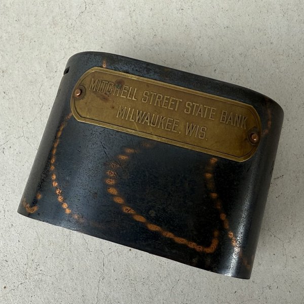 画像7: VINTAGE ANTIQUE COIN BANK JAPANNED ヴィンテージ アンティーク コインバンク マネーバンク 貯金箱 ジャパンド ジャパンフィニッシュ / コレクタブル オブジェ インテリア ノベルティー 銀行 アメリカ USA (1) (7)