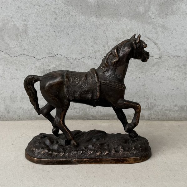 画像4: VINTAGE ANTIQUE JAPANNED WESATERN HORSE FIGURE ヴィンテージ アンティーク ジャパンド ジャパンドフィニッシュ 馬 ウエスタン ホース オブジェ / コレクタブル ジャパンカラー ディスプレイ 動物 アメリカ (2) (4)