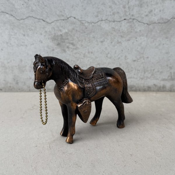 画像1: VINTAGE ANTIQUE JAPANNED WESATERN HORSE FIGURE ヴィンテージ アンティーク ジャパンド ジャパンフィニッシュ 馬 ウエスタン ホース オブジェ / コレクタブル ジャパンカラー ディスプレイ 動物 アメリカ (4) (1)