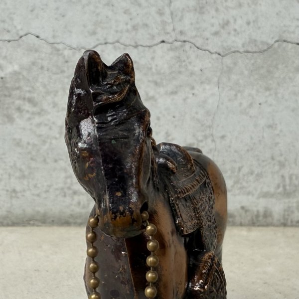 画像8: VINTAGE ANTIQUE JAPANNED WESATERN HORSE FIGURE ヴィンテージ アンティーク ジャパンド ジャパンフィニッシュ 馬 ウエスタン ホース オブジェ / コレクタブル ジャパンカラー ディスプレイ 動物 アメリカ (5) (8)