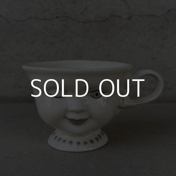 画像1: VINTAGE ANTIQUE BAILEYS HELEN HUNNT ヴィンテージ アンティーク ベイリーズ フェイスカップ ヘレンハント / コレクタブル オブジェ ティーカップ マグカップ ノベルティ 陶器 食器 雑貨 (8) (1)